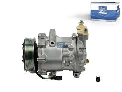Compresor, aire acondicionado DT Spare Parts 13.72002