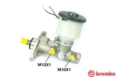 Cilindro principal de freno BREMBO M 28 015