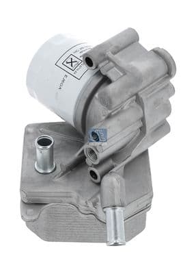 Radiador de aceite, aceite de motor DT Spare Parts 13.41101