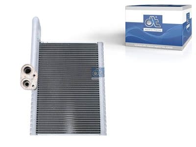 Evaporador, aire acondicionado DT Spare Parts 2.76500