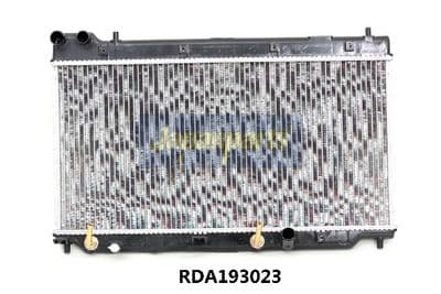 Radiador, refrigeración del motor JAPANPARTS RDA193023