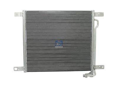 Condensador, aire acondicionado DT Spare Parts 3.82205