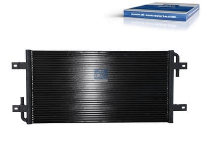 Radiador, refrigeración del motor DT Spare Parts 2.15799