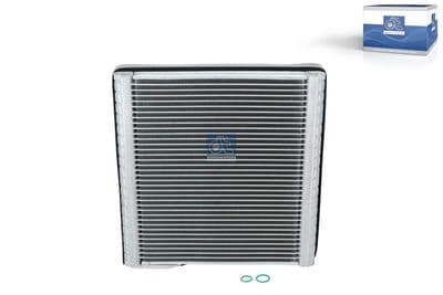 Evaporador, aire acondicionado DT Spare Parts 11.25100