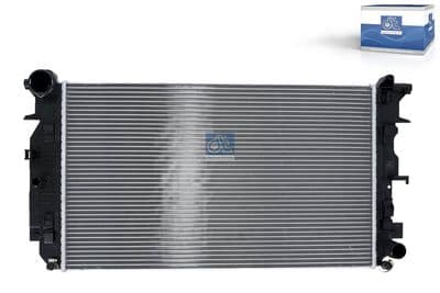 Radiador, refrigeración del motor DT Spare Parts 4.66317