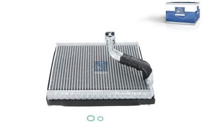 Evaporador, aire acondicionado DT Spare Parts 11.25101