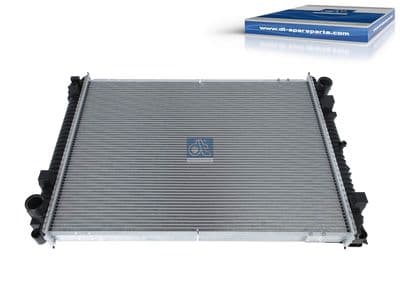 Radiador, refrigeración del motor DT Spare Parts 3.16292