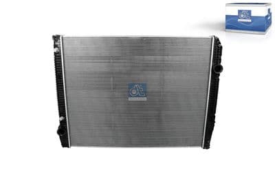 Radiador, refrigeración del motor DT Spare Parts 4.65308
