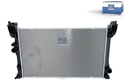 Radiador, refrigeración del motor DT Spare Parts 4.00952