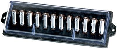 Caja de fusibles HELLA 8JD 004 588-001