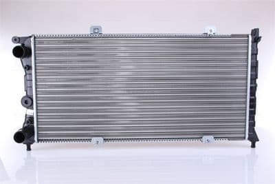 Radiador, refrigeración del motor NISSENS 618121
