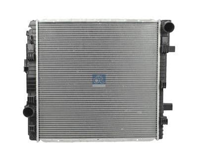 Radiador, refrigeración del motor DT Spare Parts 4.66275