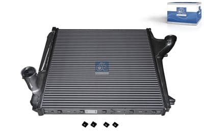 Radiador de aire de admisión DT Spare Parts 6.35422