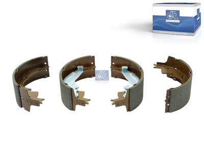 Juego de zapatas de frenos DT Spare Parts 7.92409