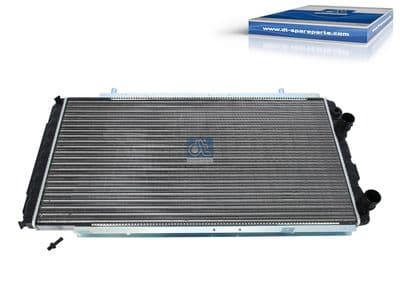 Radiador, refrigeración del motor DT Spare Parts 12.17000SP