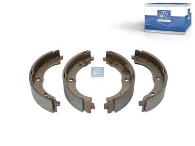 Juego de zapatas de frenos DT Spare Parts 12.93126