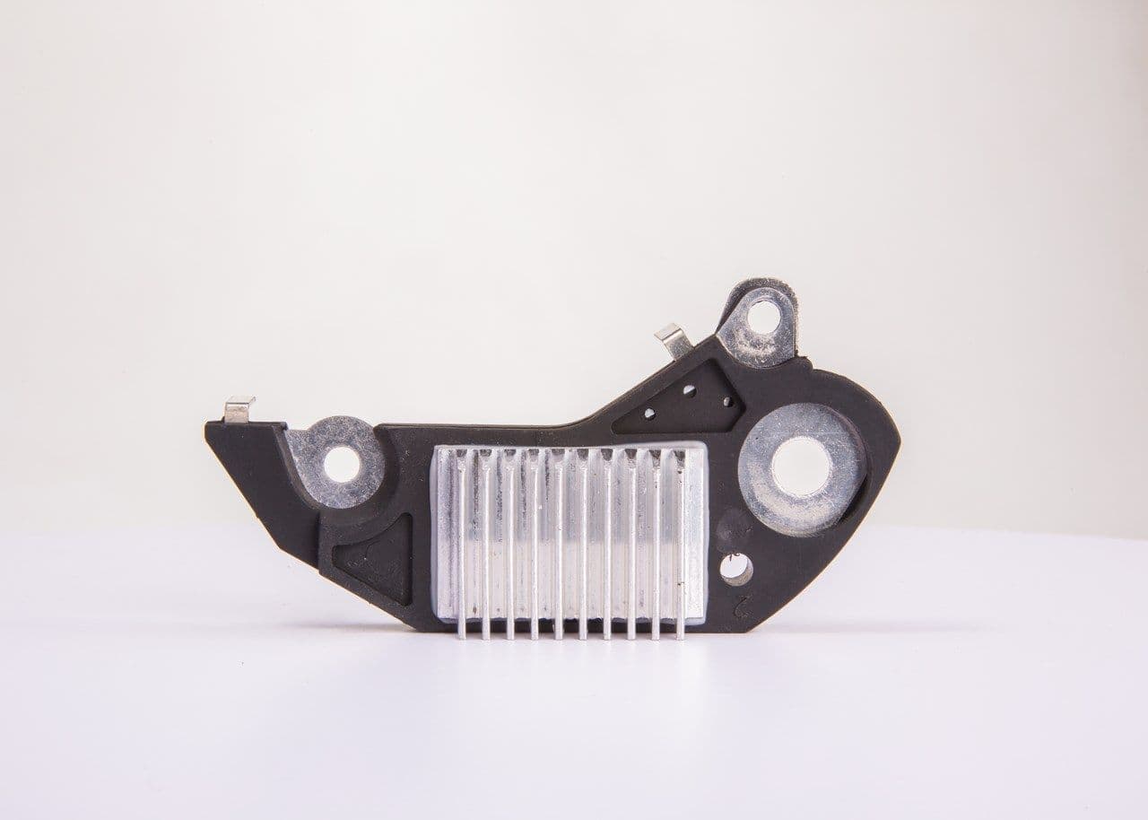 Regulador del alternador BOSCH F 042 320 220