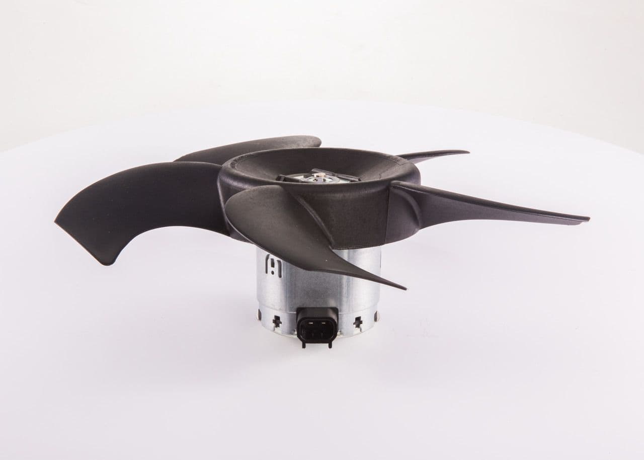Ventilador, refrigeración del motor BOSCH F 006 B10 441