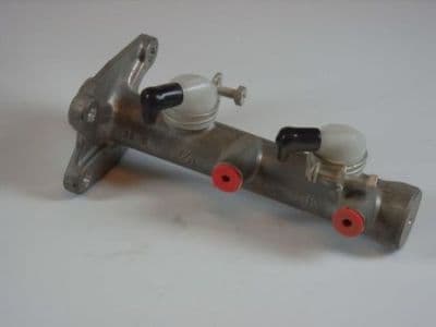 Cilindro principal de freno AISIN MG-007