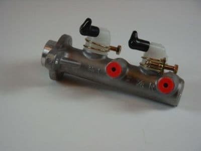 Cilindro principal de freno AISIN MG-008