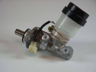 Cilindro principal de freno AISIN MD-008