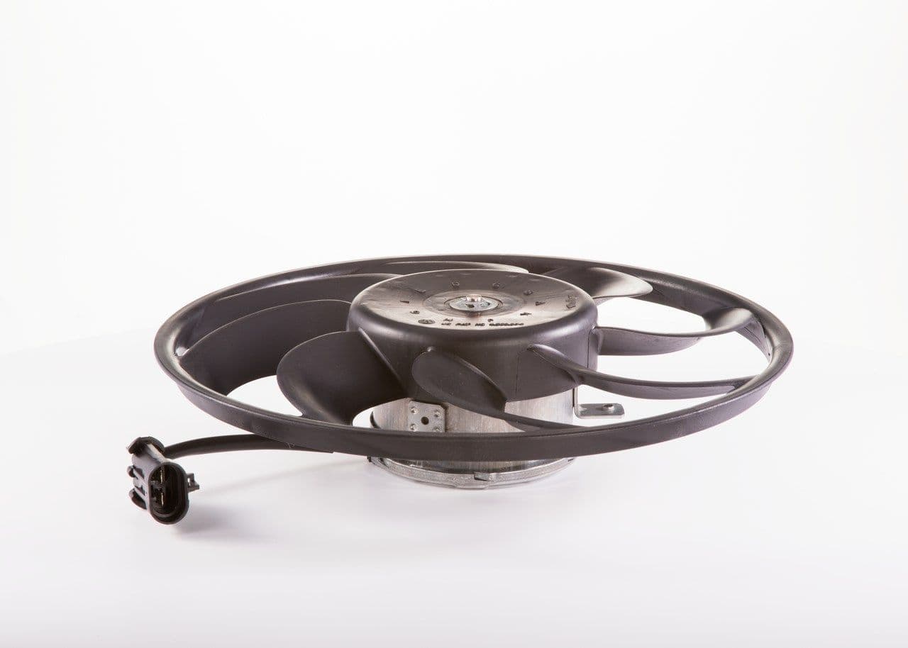 Ventilador, refrigeración del motor BOSCH F 006 KM0 60K
