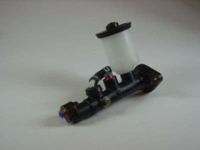 Cilindro principal de freno AISIN MD-018