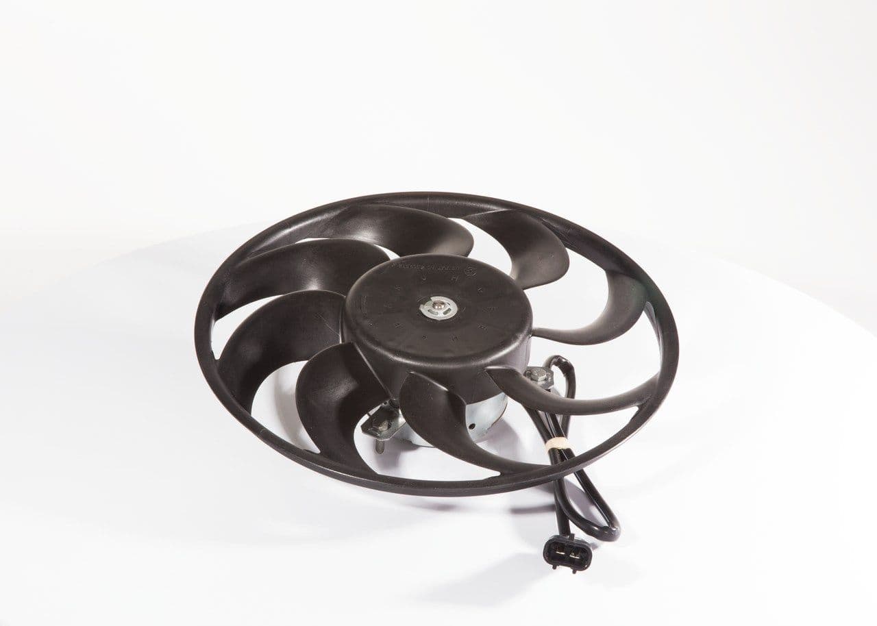 Ventilador, refrigeración del motor BOSCH F 006 KM0 60G