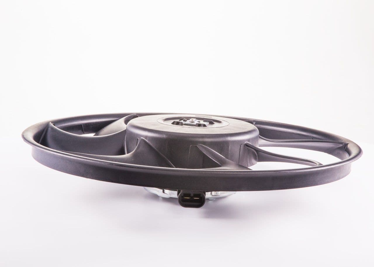 Ventilador, refrigeración del motor BOSCH F 006 B10 130