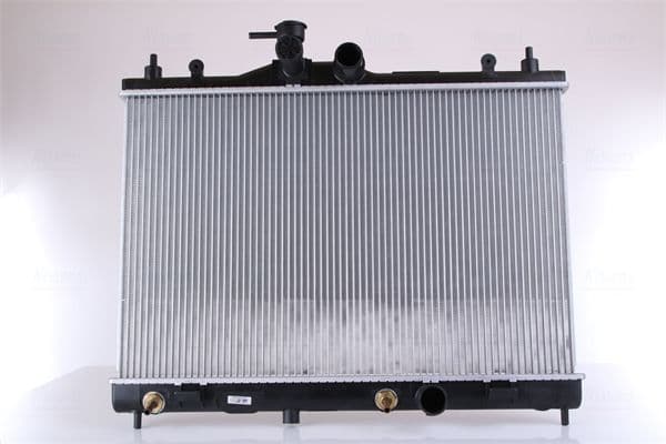 Radiador, refrigeración del motor NISSENS 68795
