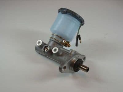 Cilindro principal de freno AISIN MH-016