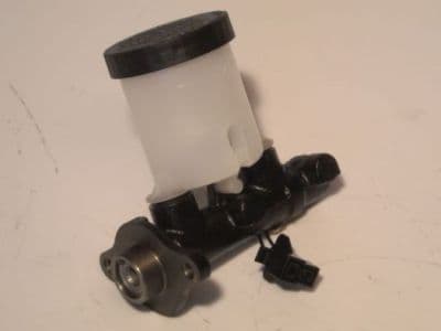 Cilindro principal de freno AISIN MZ-042