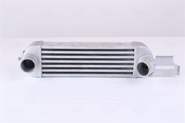 Radiador de aire de admisión NISSENS 96179