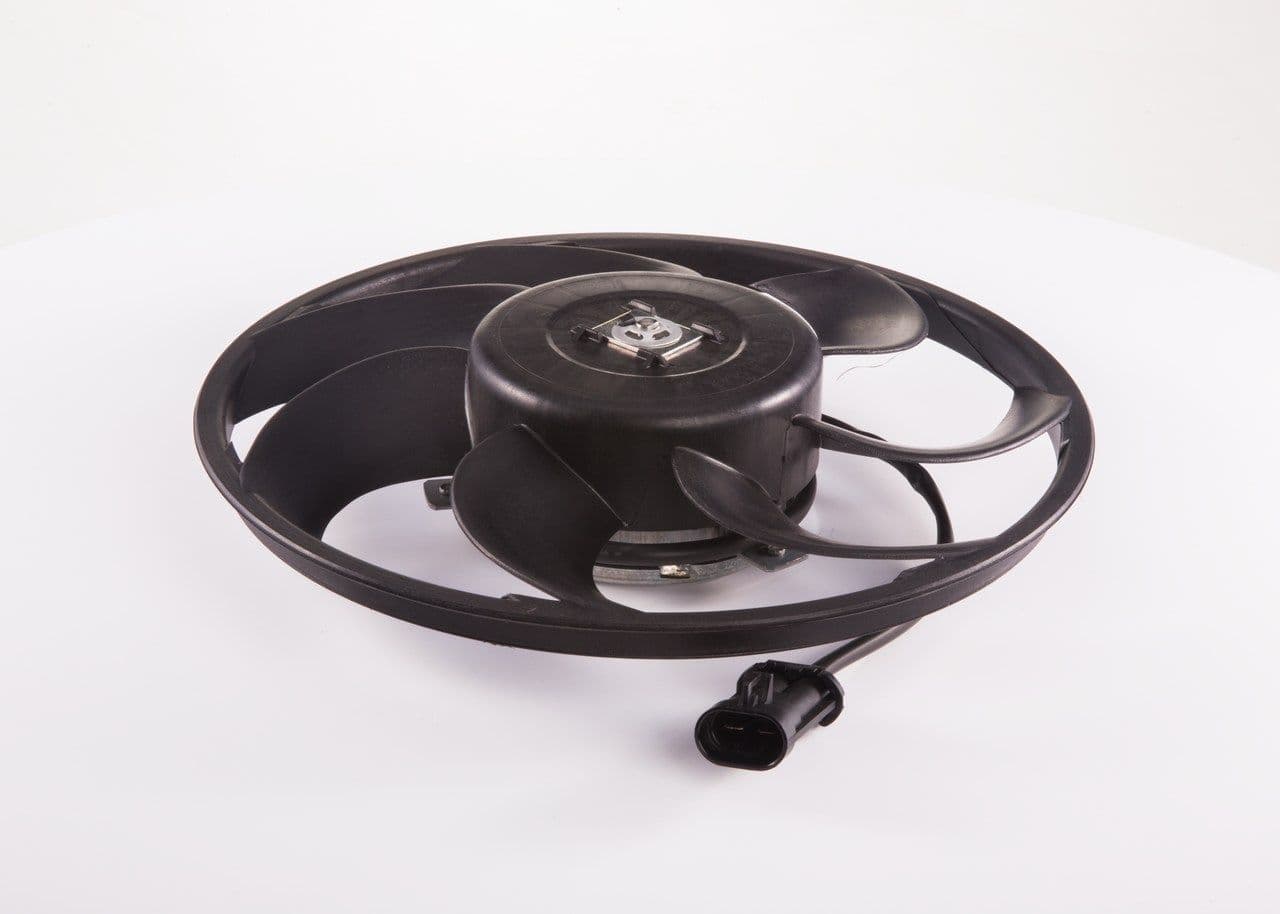 Ventilador, refrigeración del motor BOSCH F 006 KM0 612