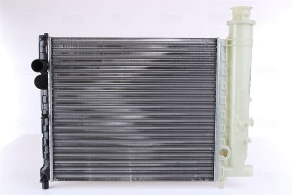 Radiador, refrigeración del motor NISSENS 61150