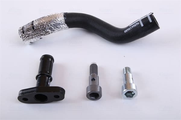 Juego de montaje, turbocompresor NISSENS 9300909