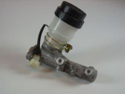Cilindro principal de freno AISIN MD-029