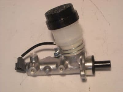 Cilindro principal de freno AISIN MD-009