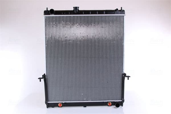 Radiador, refrigeración del motor NISSENS 68738