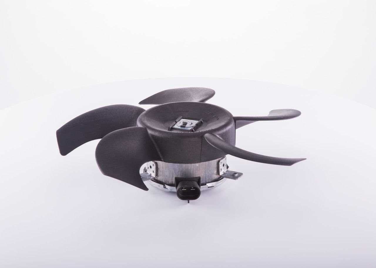Ventilador, refrigeración del motor BOSCH F 006 B10 064
