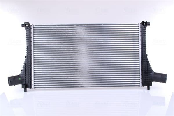 Radiador de aire de admisión NISSENS 961502