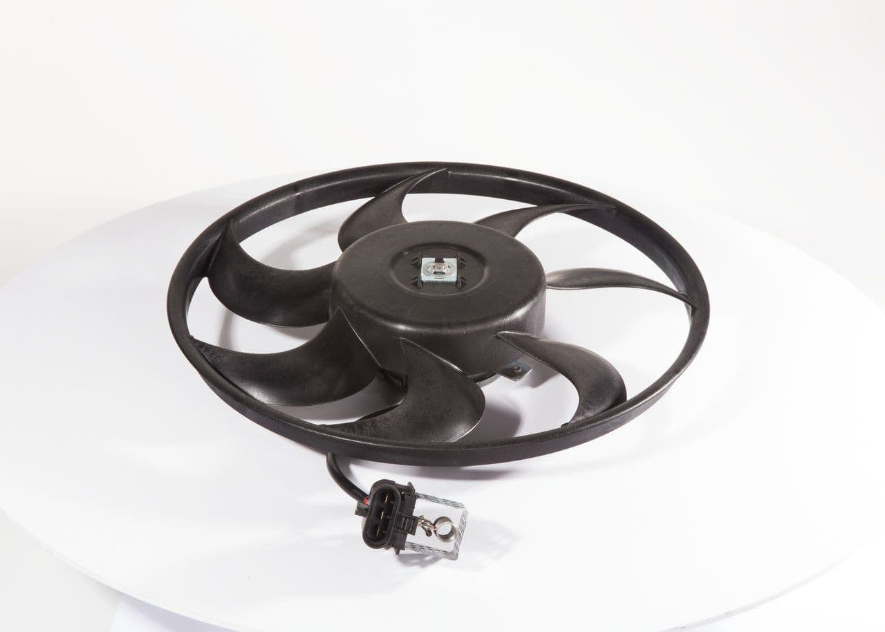 Ventilador, refrigeración del motor BOSCH F 006 KM0 605