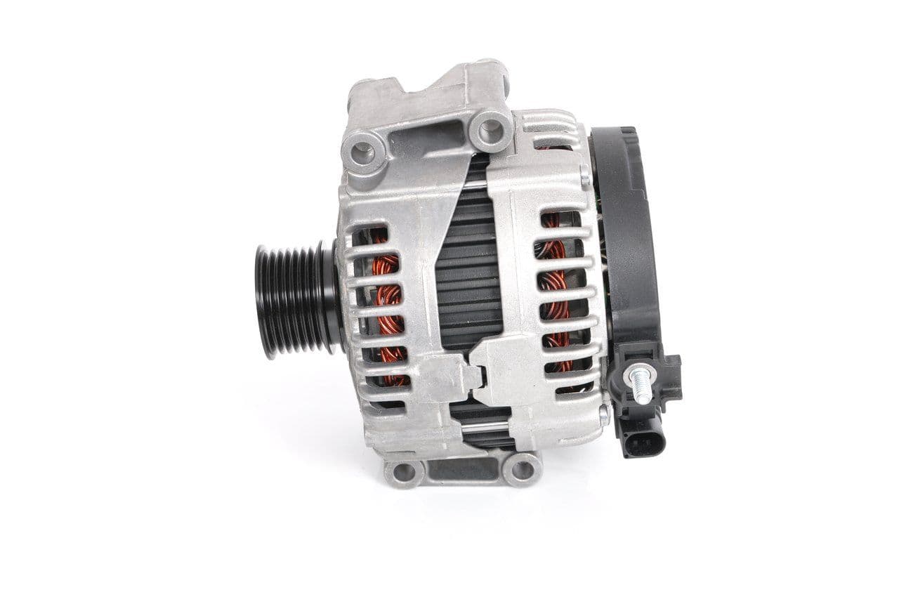 Alternador BOSCH 0 121 813 002