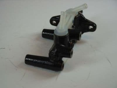 Cilindro principal de freno AISIN MD-004