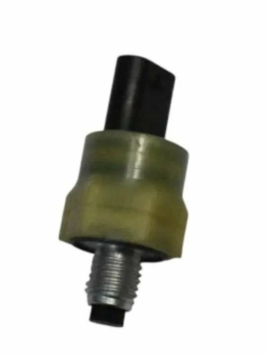 https://imagenes-inventario-quinpart.s3.us-east-1.amazonaws.com/inventario/1770558250102-SENSOR-PRES-ACEITE-COOLRAY.webp