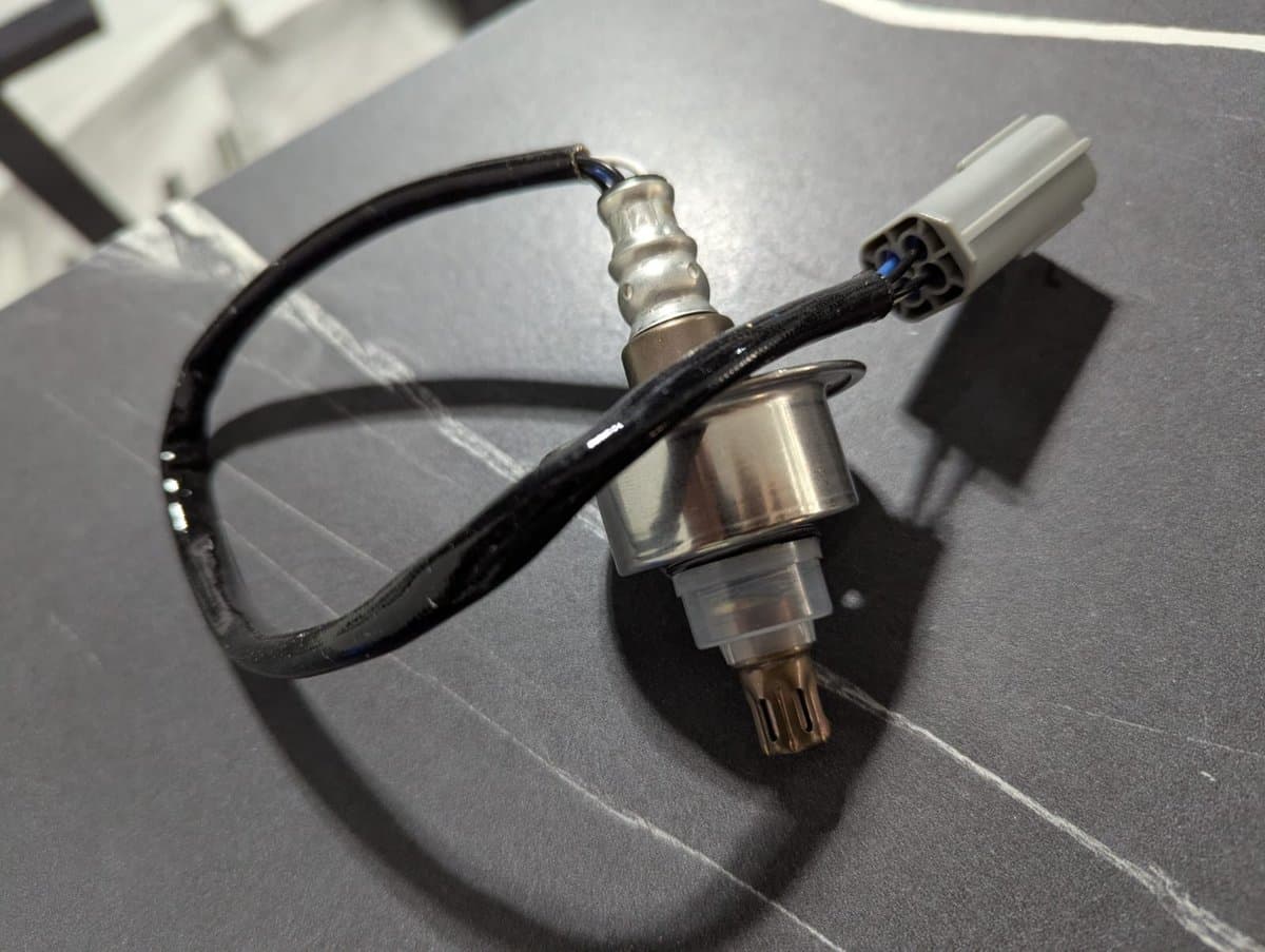 https://imagenes-inventario-quinpart.s3.us-east-1.amazonaws.com/productos/19564/1763137537819-sensor_de_oxigeno_para_nissan_3.jpeg