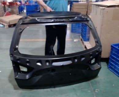 Compuerta trasera compatible con Geely GX3 2022.