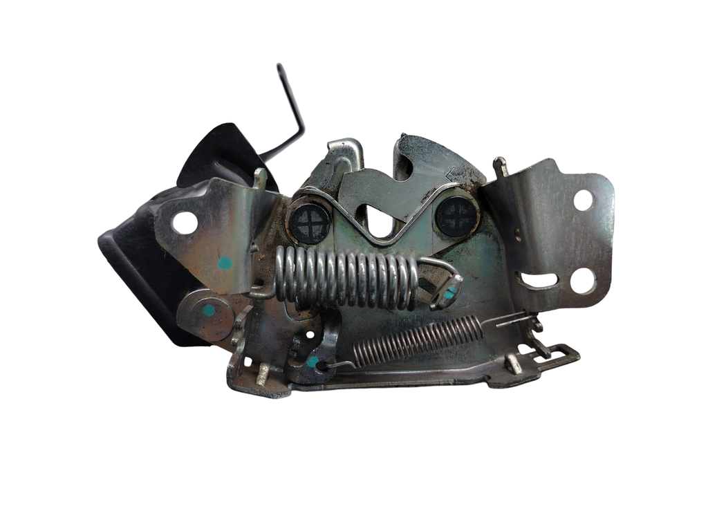 Cerradura de Tapa Motor Mitsubishi