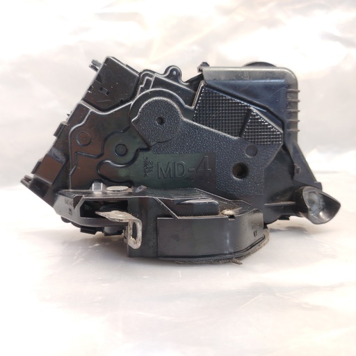 [69040-47060] Cerradura Puerta Delantera Izquierda Toyota