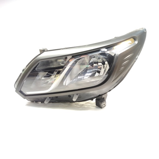 [GM84594273] Faro Izquierdo Chevrolet Fondo Negro
